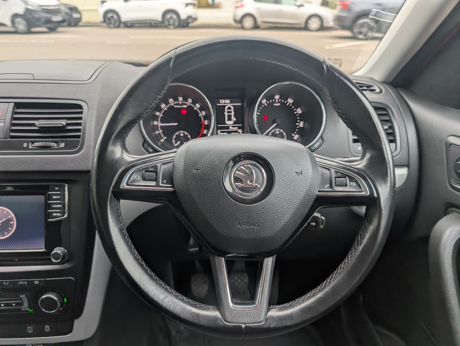 Used Skoda Yeti 2015 for sale - 77766517: Photo 16