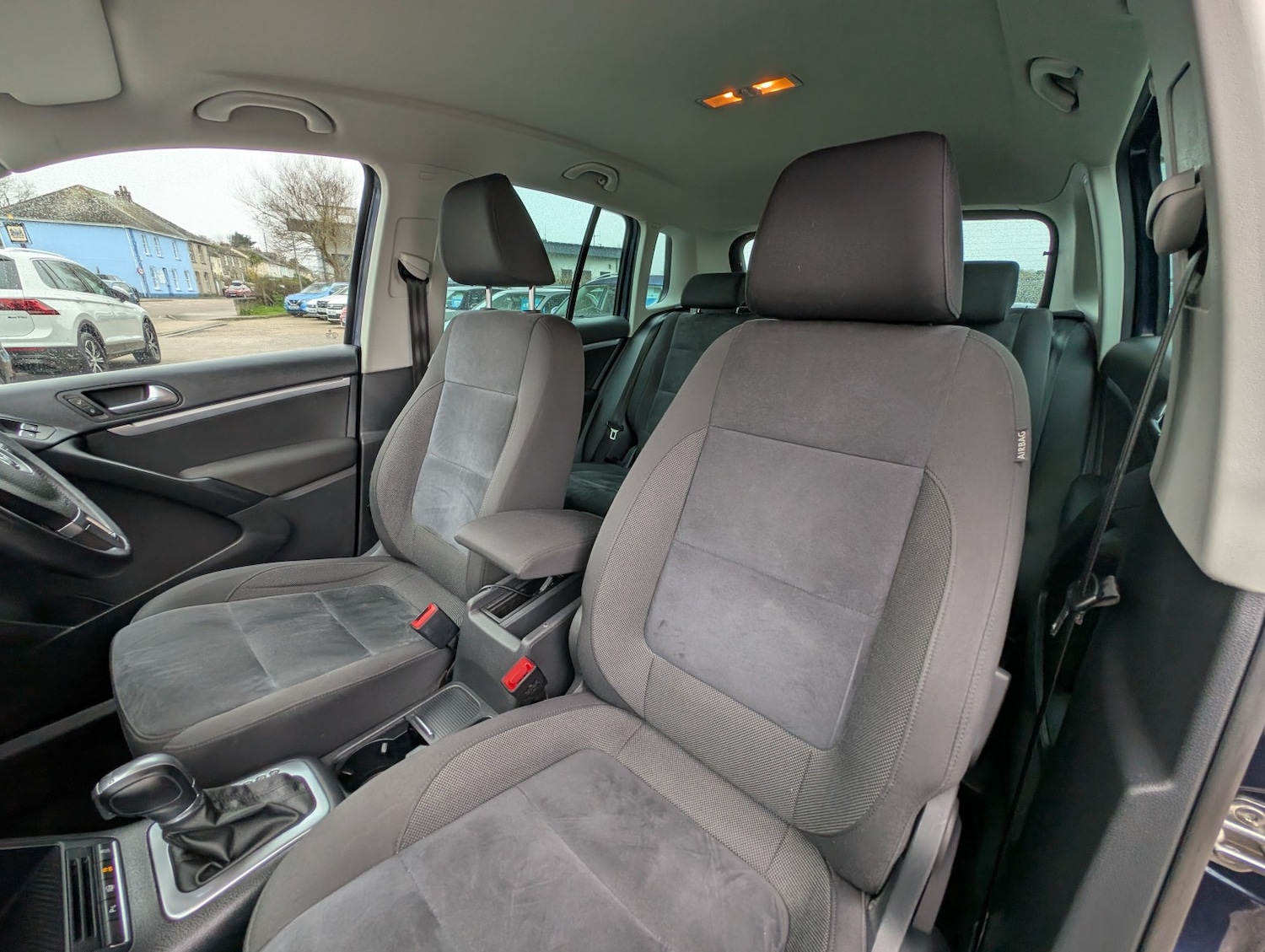 Used Volkswagen Tiguan 2014 for sale - 77643764: Photo 23