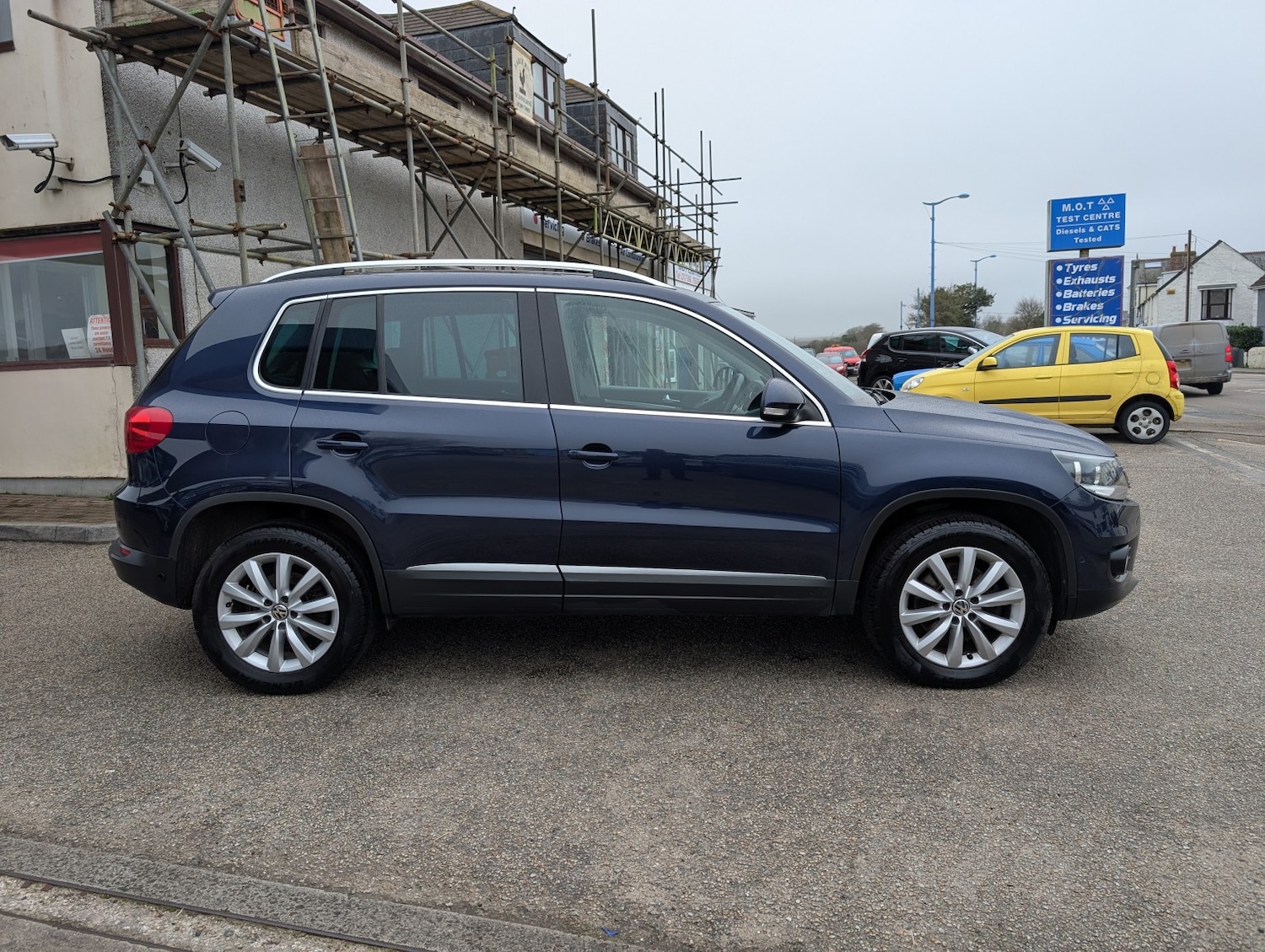 Used Volkswagen Tiguan 2014 for sale - 77643764: Photo 3