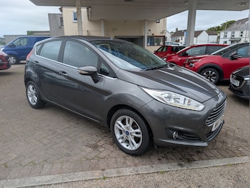 Used Ford Fiesta 2017 for sale - 78770070: Photo