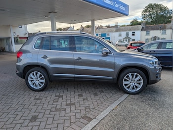 Used Volkswagen Tiguan 2016 for sale - 75692300: Photo