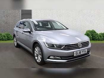 Used Volkswagen Passat 2018 for sale - 79746479: Photo