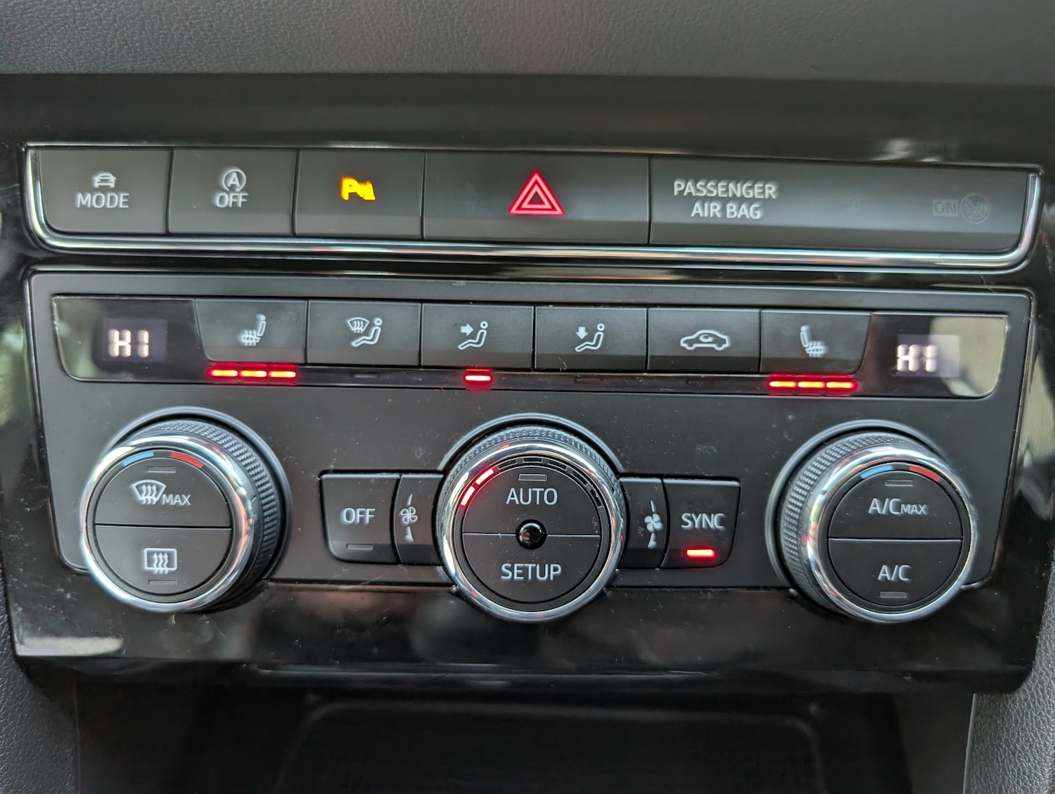 Used SEAT Leon 2020 for sale - 76877601: Photo 23