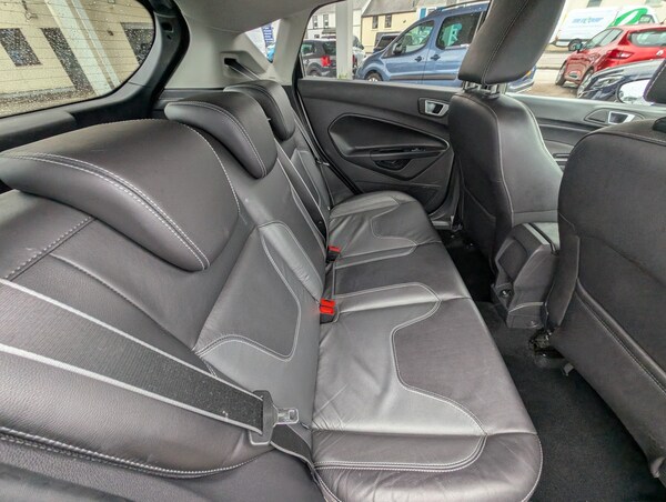 Used Ford Fiesta 2013 for sale - 75692290: Photo 23
