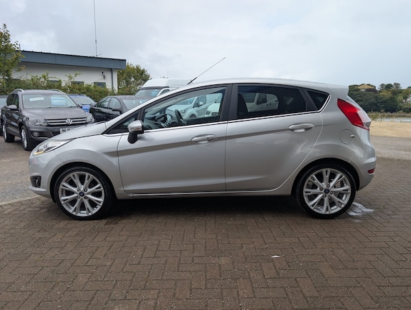 Used Ford Fiesta 2013 for sale - 75692290: Photo 8