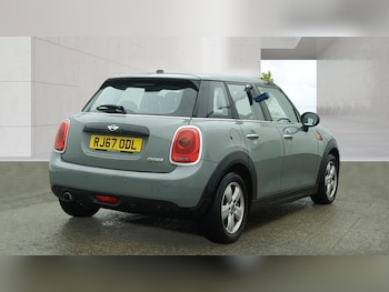 Used MINI Hatch 2017 for sale - 78770058: Photo