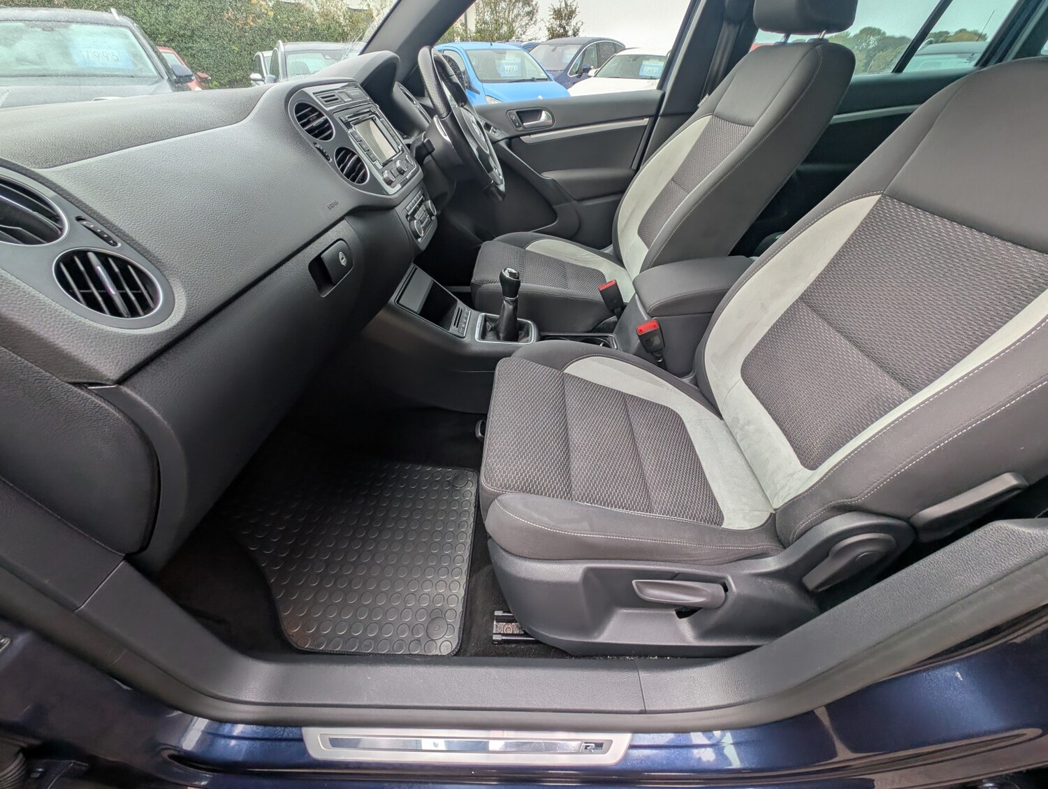 Used Volkswagen Tiguan 2015 for sale - 76211912: Photo 25