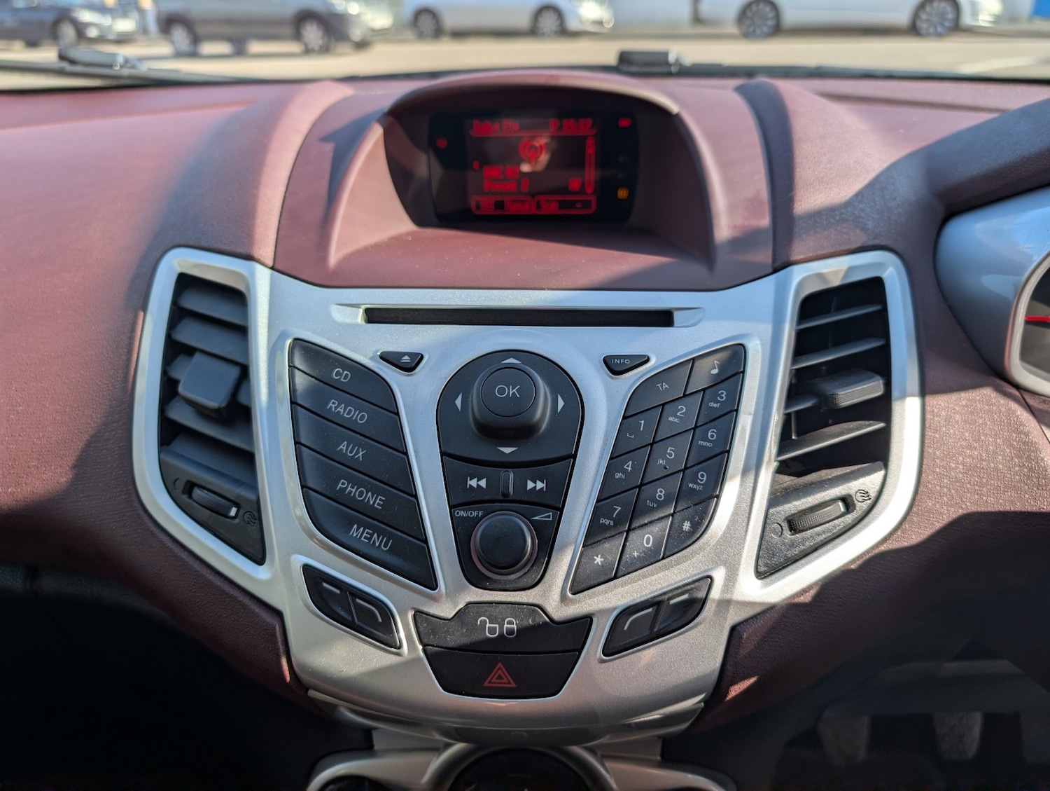 Used Ford Fiesta 2011 for sale - 77798611: Photo 20