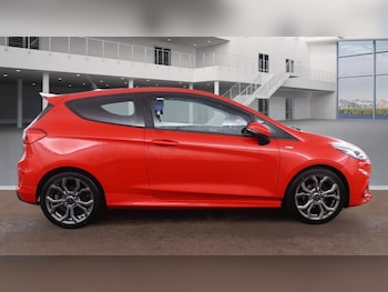 Used Ford Fiesta 2018 for sale - 77766502: Photo