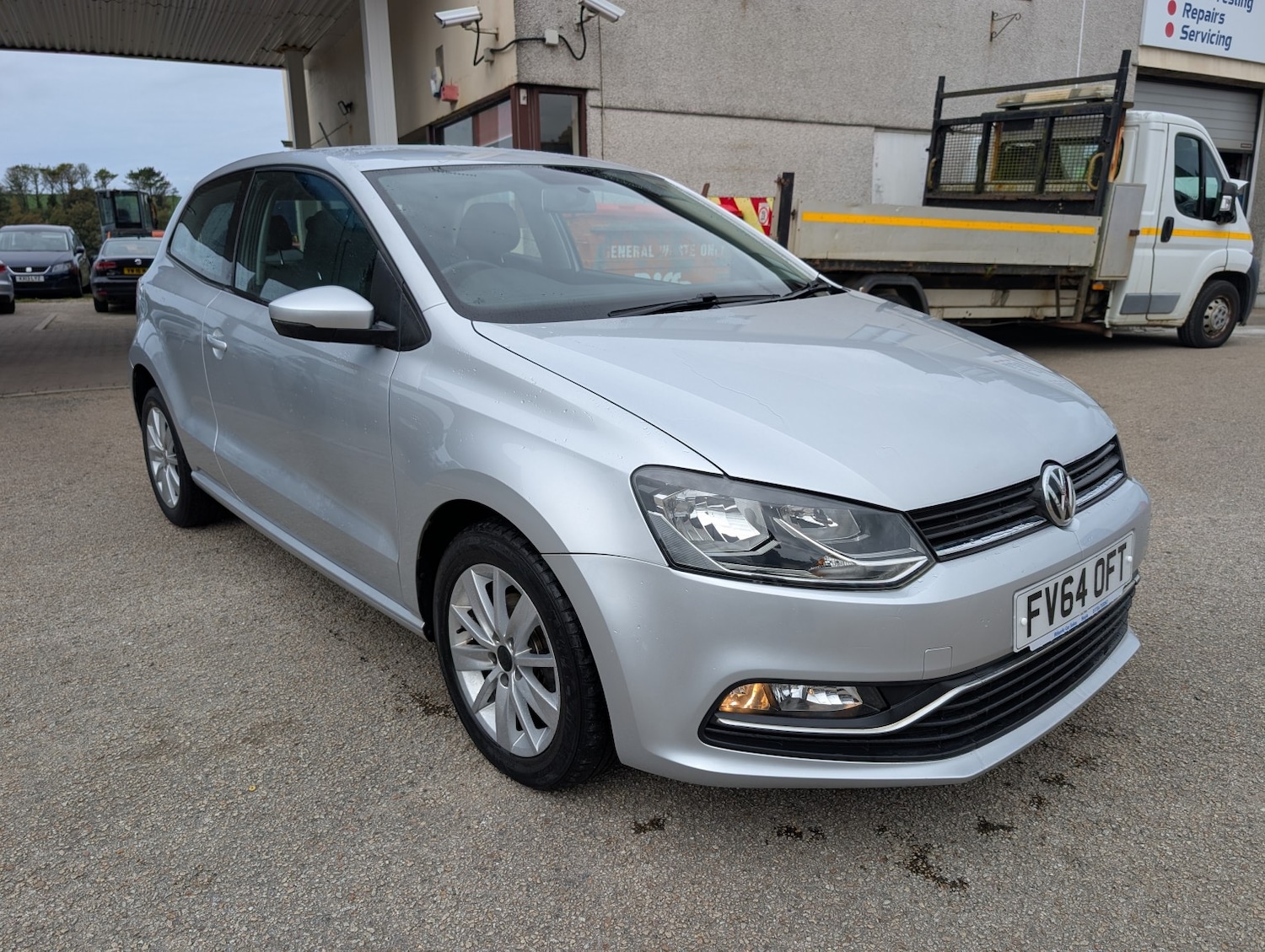 Used Volkswagen Polo 2015 for sale - 75575364: Photo 10