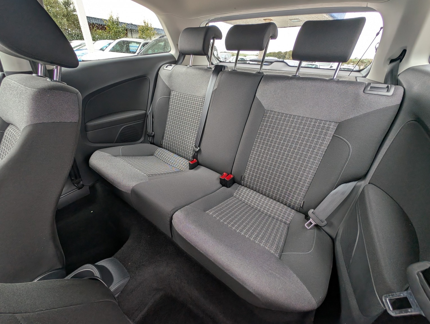 Used Volkswagen Polo 2015 for sale - 75575364: Photo 21