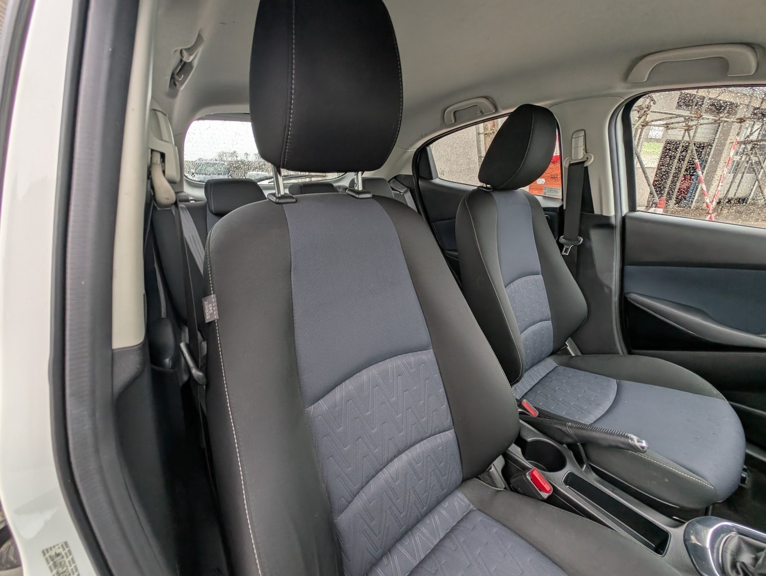 Used Mazda Mazda2 2015 for sale - 77562501: Photo 12