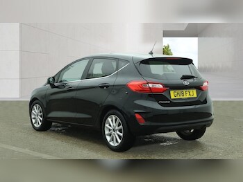 Used Ford Fiesta 2018 for sale - 78332260: Photo