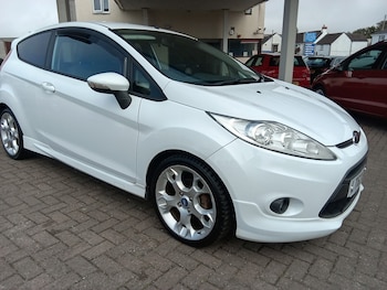Used Ford Fiesta 2012 for sale - 79519602: Photo