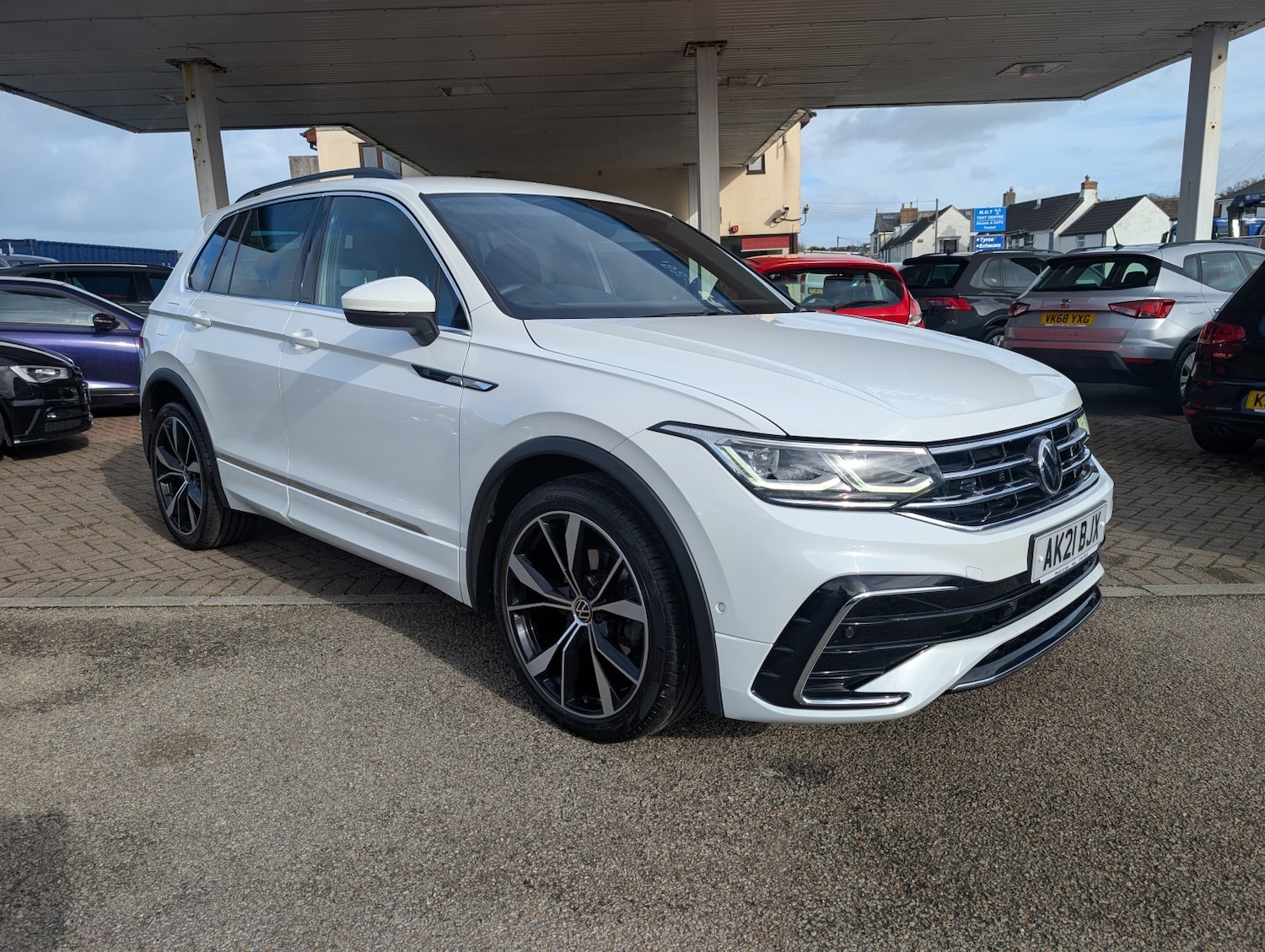 Used Volkswagen Tiguan 2021 for sale - 76369231: Photo 1