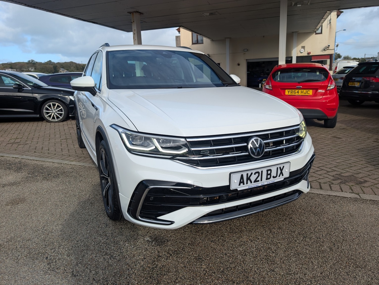 Used Volkswagen Tiguan 2021 for sale - 76369231: Photo 11
