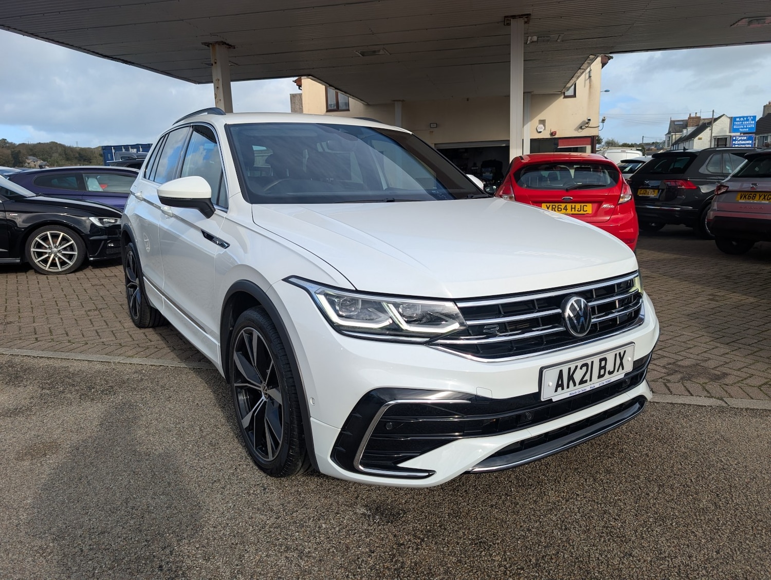 Used Volkswagen Tiguan 2021 for sale - 76369231: Photo 12