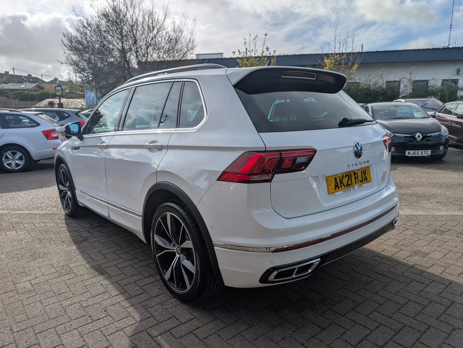 Used Volkswagen Tiguan 2021 for sale - 76369231: Photo 7