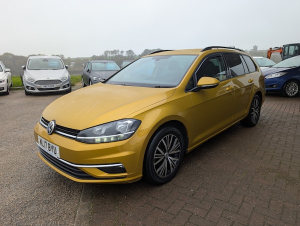 Used Volkswagen Golf 2017 for sale - 76164503: Photo 10