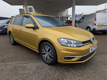 Volkswagen - Golf
