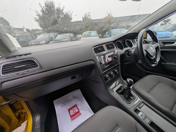 Used Volkswagen Golf 2017 for sale - 76164503: Photo 25