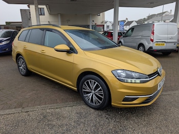 Used Volkswagen Golf 2017 for sale - 76164503: Photo 3