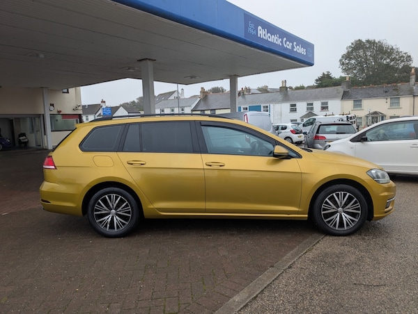 Used Volkswagen Golf 2017 for sale - 76164503: Photo 5