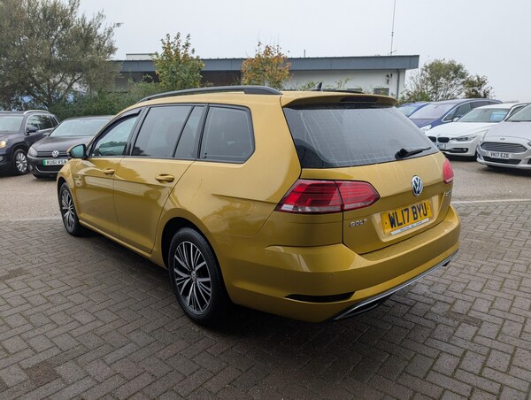 Used Volkswagen Golf 2017 for sale - 76164503: Photo 8