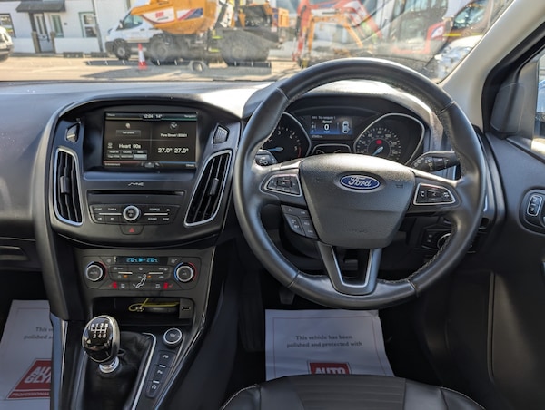 Used Ford Focus 2016 for sale - 76082649: Photo 14