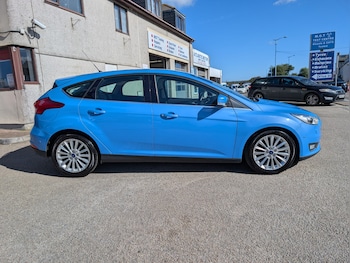 Used Ford Focus 2016 for sale - 76082649: Photo 3