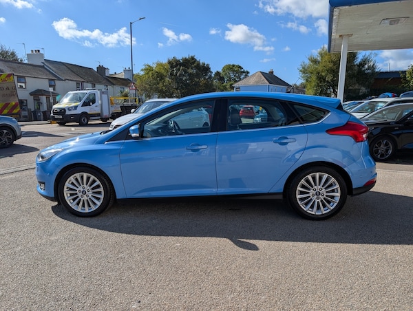 Used Ford Focus 2016 for sale - 76082649: Photo 7