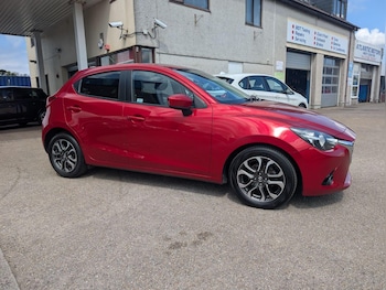 Used Mazda Mazda2 2015 for sale - 75237088: Photo