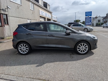 Used Ford Fiesta 2018 for sale - 78526410: Photo