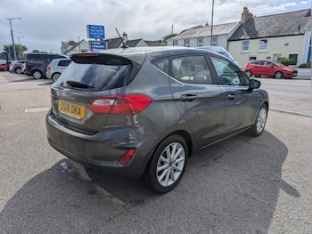 Used Ford Fiesta 2018 for sale - 78526410: Photo