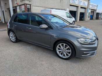 Used Volkswagen Golf 2019 for sale - 74617531: Photo