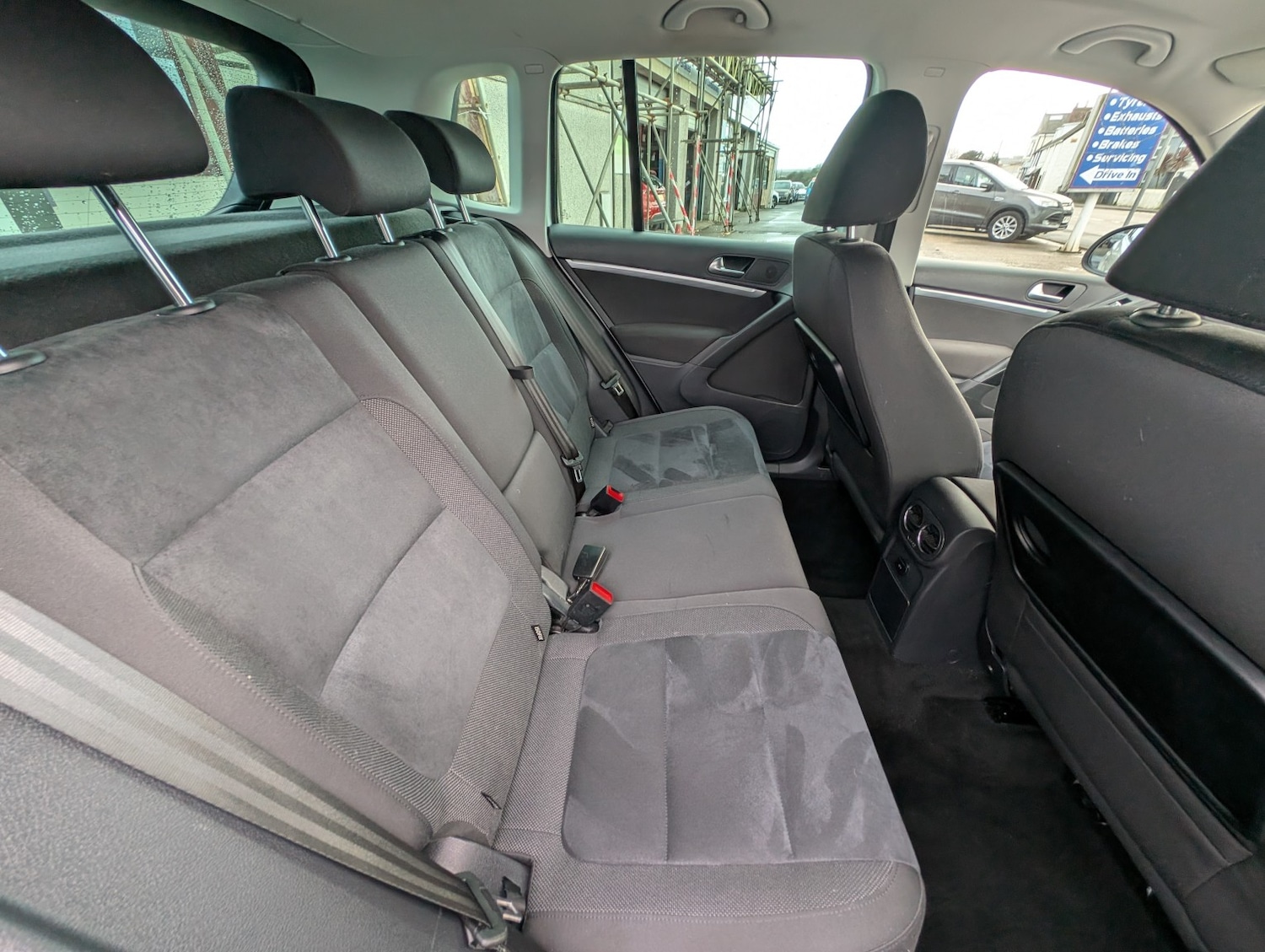 Used Volkswagen Tiguan 2015 for sale - 77516104: Photo 23