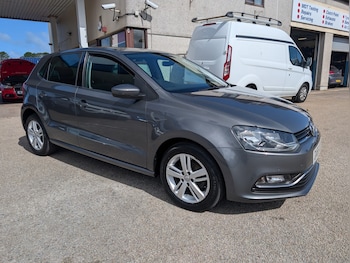 Used Volkswagen Polo 2016 for sale - 75731185: Photo