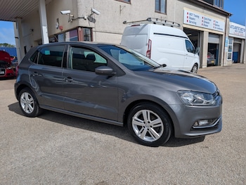 Used Volkswagen Polo 2016 for sale - 75731185: Photo