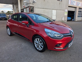 Used Renault Clio 2017 for sale - 76571175: Photo