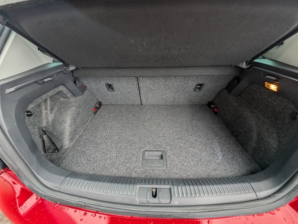 Used Volkswagen Polo 2014 for sale - 76246110: Photo 12