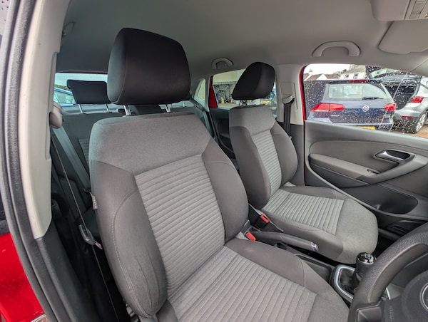 Used Volkswagen Polo 2014 for sale - 76246110: Photo 13