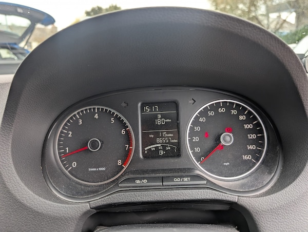 Used Volkswagen Polo 2014 for sale - 76246110: Photo 18