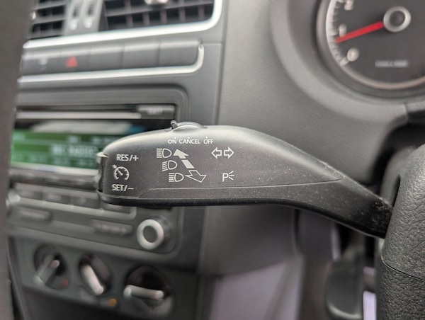 Used Volkswagen Polo 2014 for sale - 76246110: Photo 19