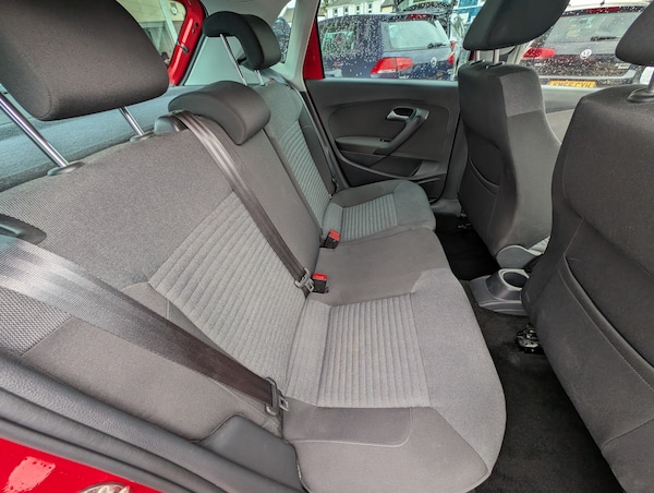 Used Volkswagen Polo 2014 for sale - 76246110: Photo 23