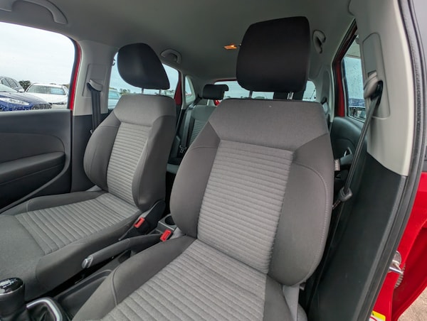 Used Volkswagen Polo 2014 for sale - 76246110: Photo 25