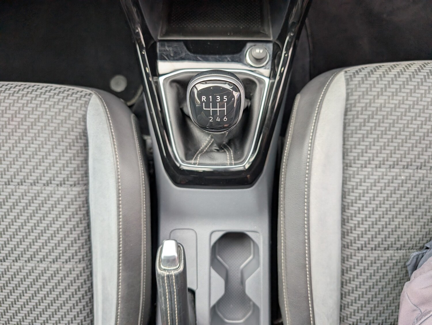 Used Volkswagen T-Cross 2020 for sale - 77656241: Photo 25