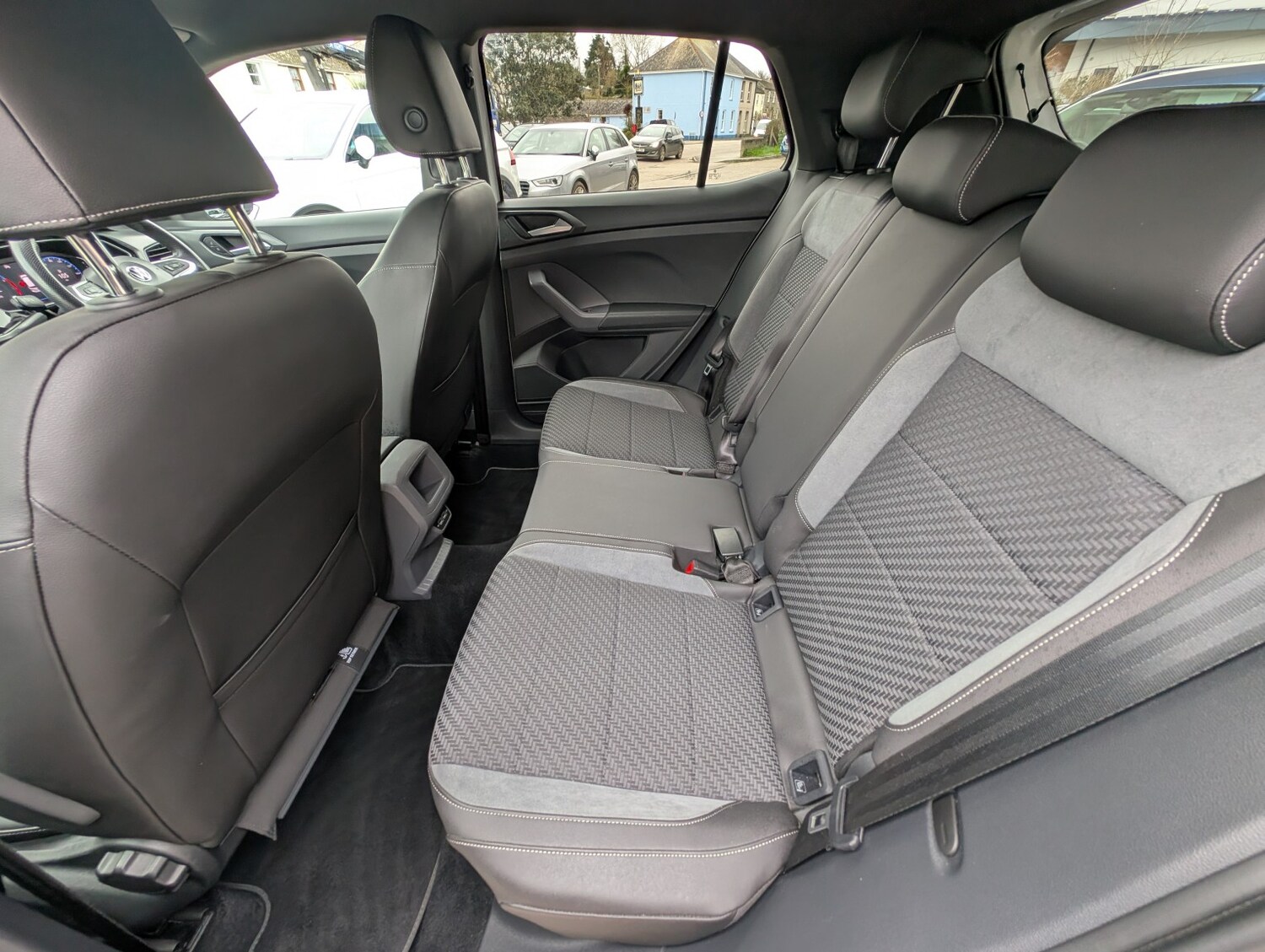 Used Volkswagen T-Cross 2020 for sale - 77656241: Photo 29