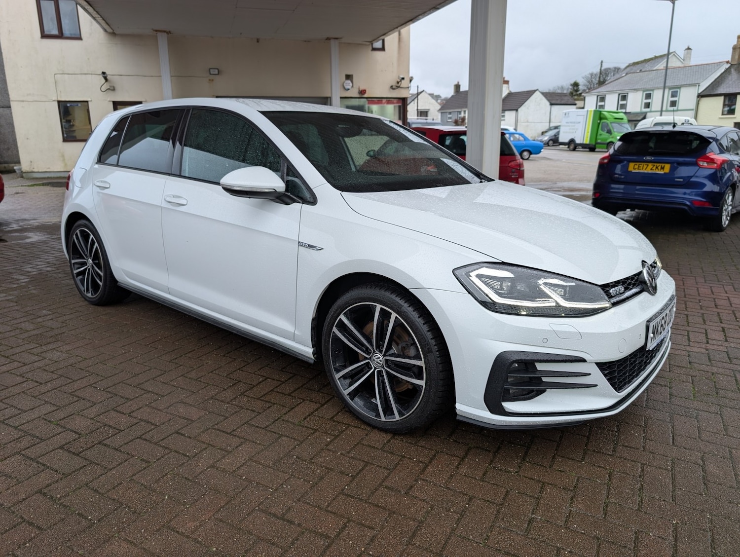 Used Volkswagen Golf 2018 for sale - 77237038: Photo 2