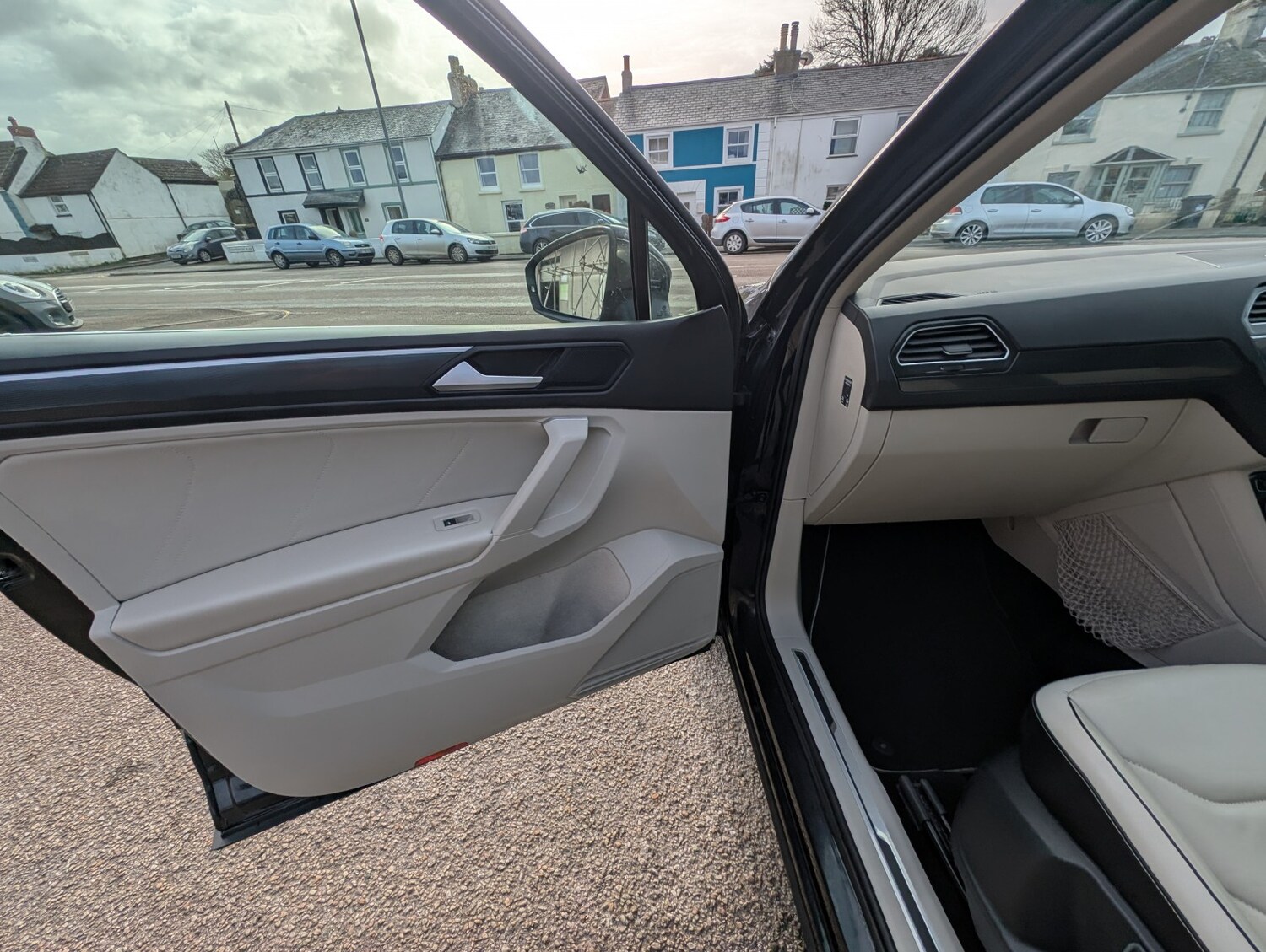 Used Volkswagen Tiguan 2019 for sale - 77851339: Photo 28