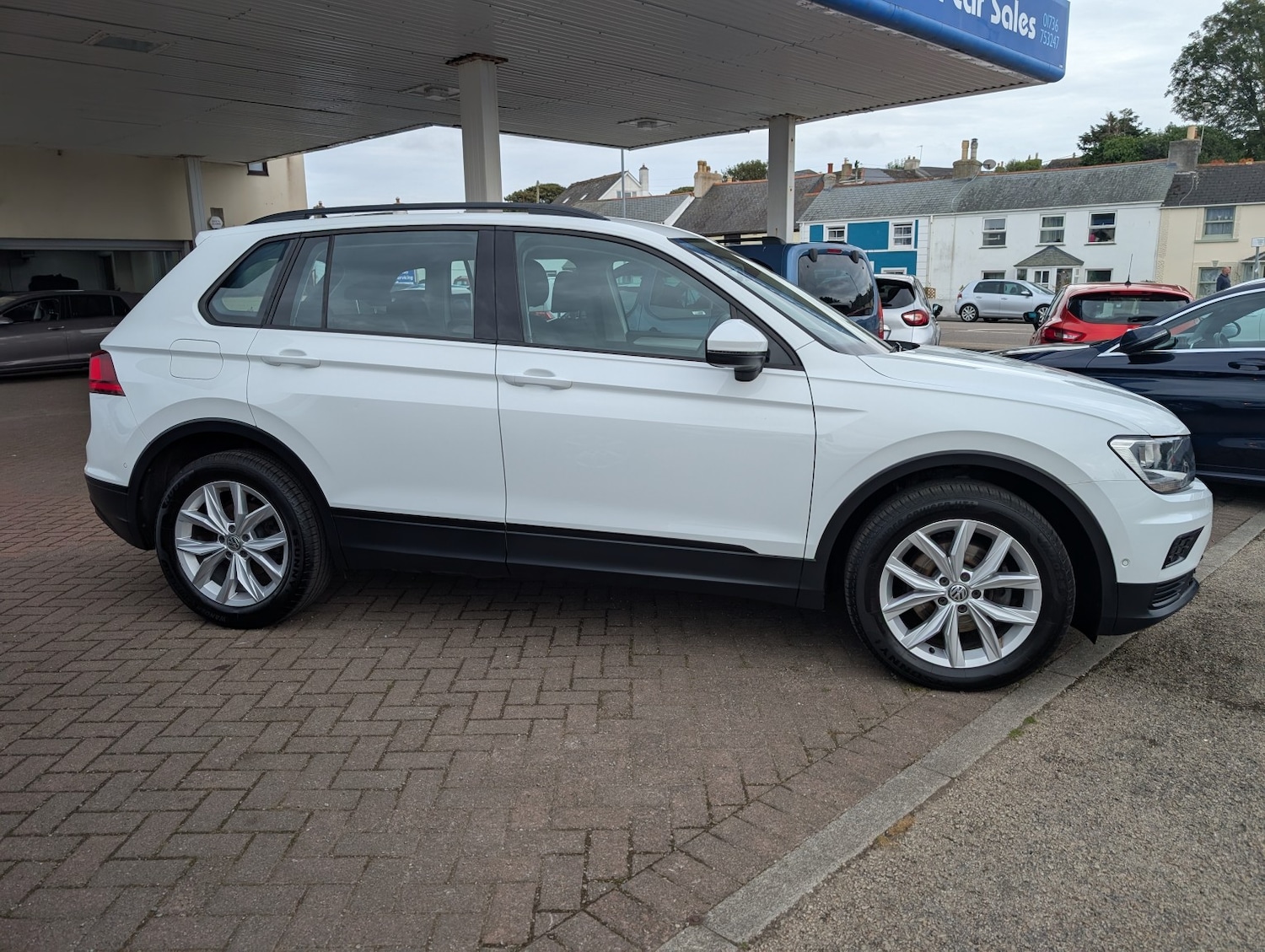 Used Volkswagen Tiguan 2017 for sale - 76793142: Photo 3